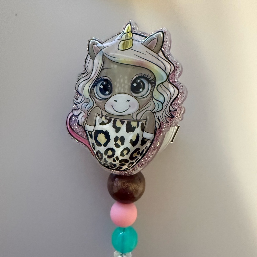 Badge‎ Reel Unicorn Beaded